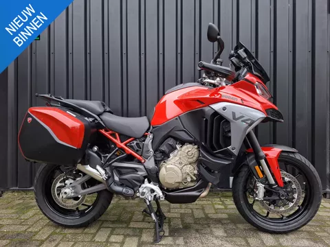Ducati Multistrada V4