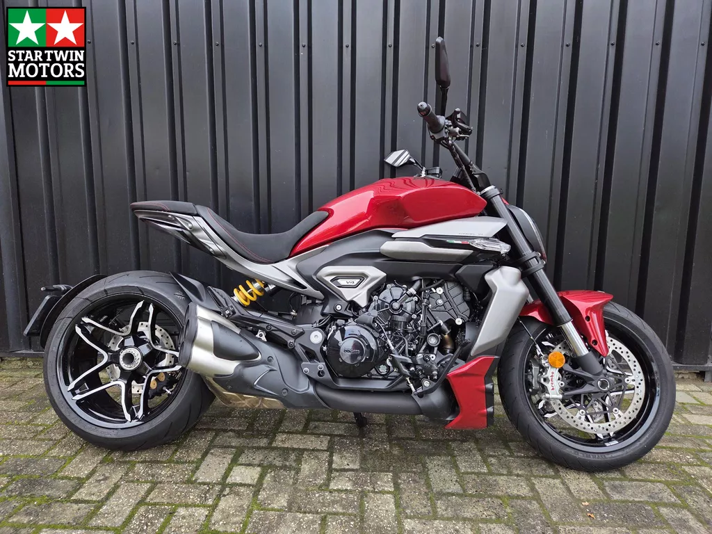 Ducati XDiavel V4