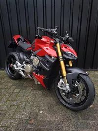 Ducati Streetfighter V4 S Foto
