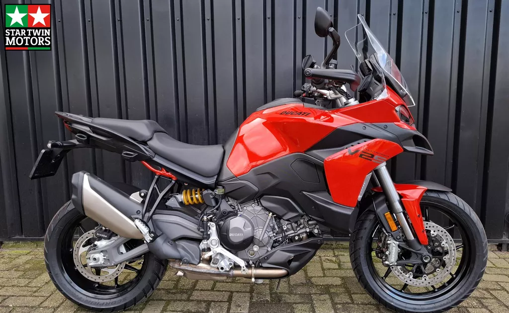 Ducati Multistrada V2 S MY 2025