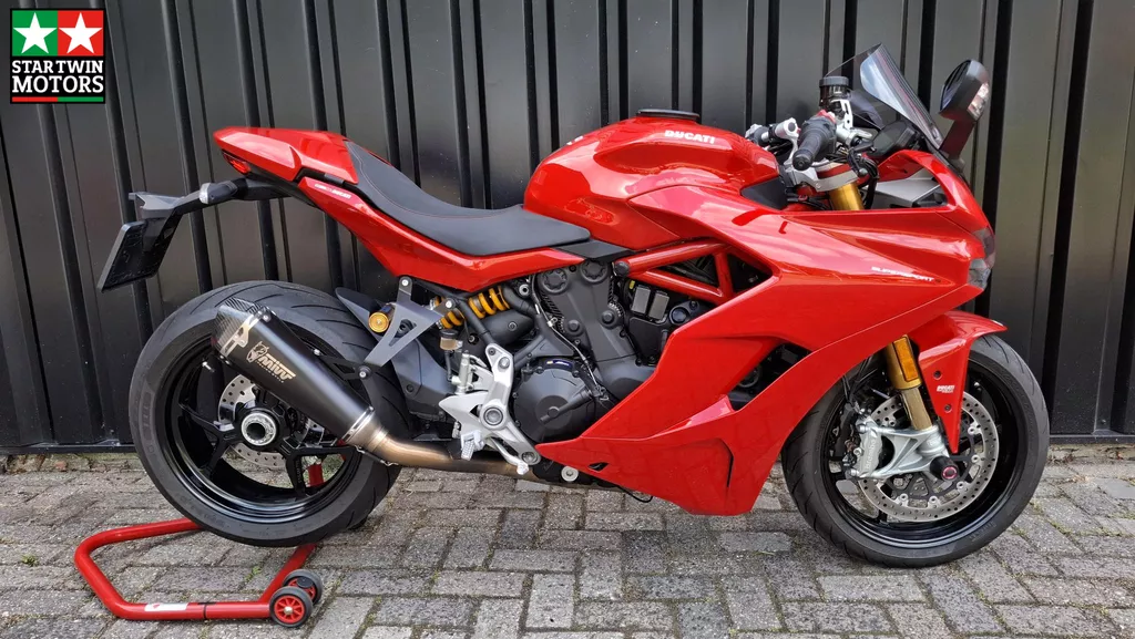 Ducati SuperSport S