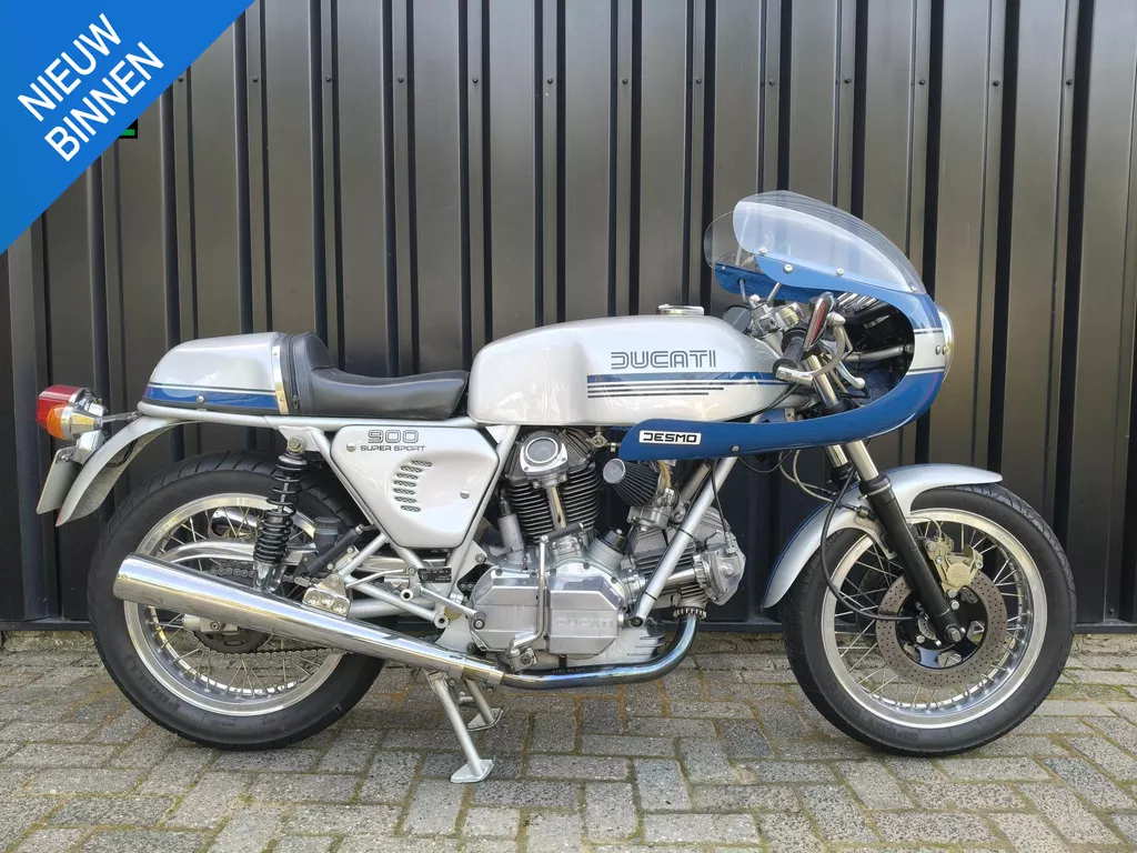 Ducati 900 SS