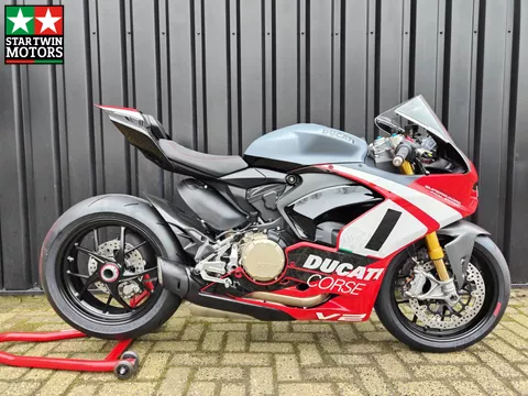 Ducati Super Sport Panigale V2 Final Edition